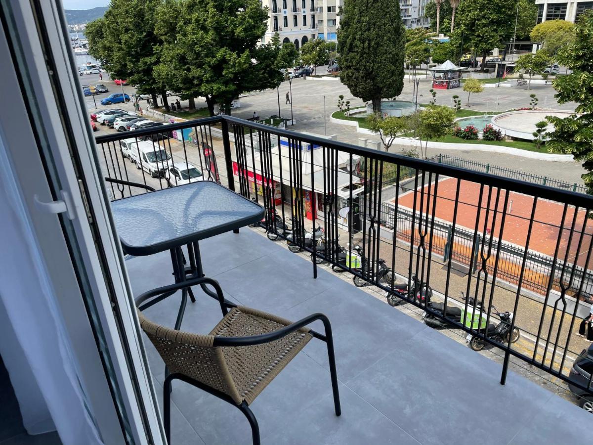 Kavala Central Square View Eksteriør bilde